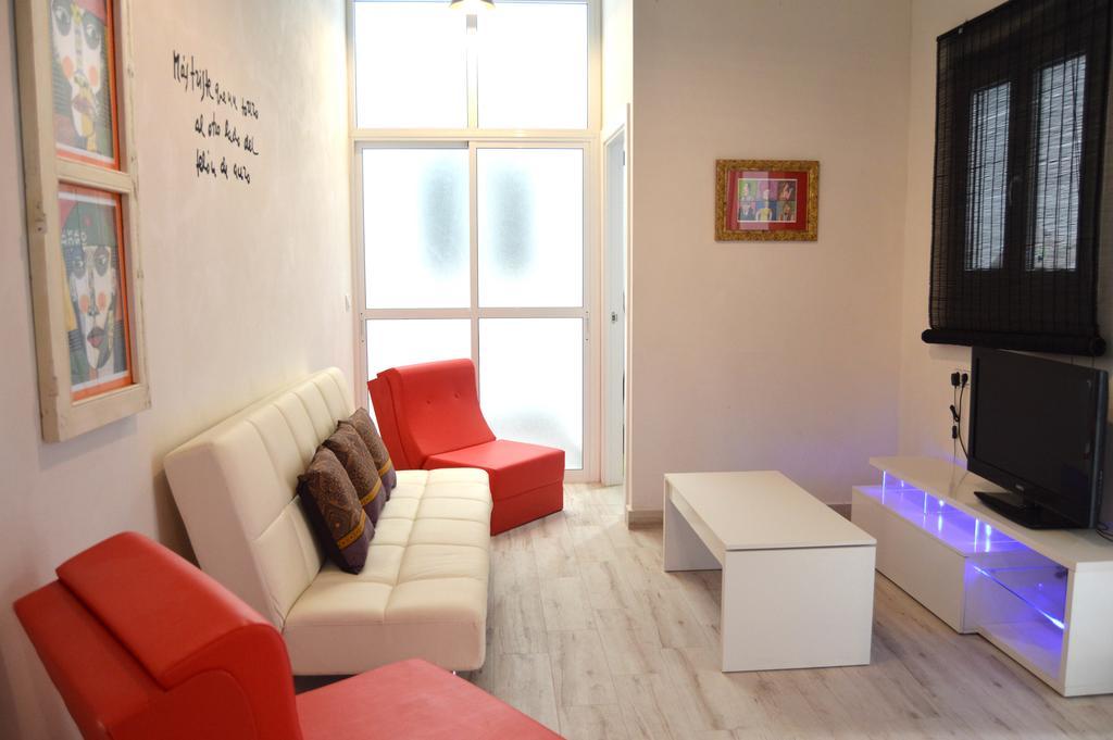 Apartamento 19 Dias Y Muchas Noches Cadice Esterno foto