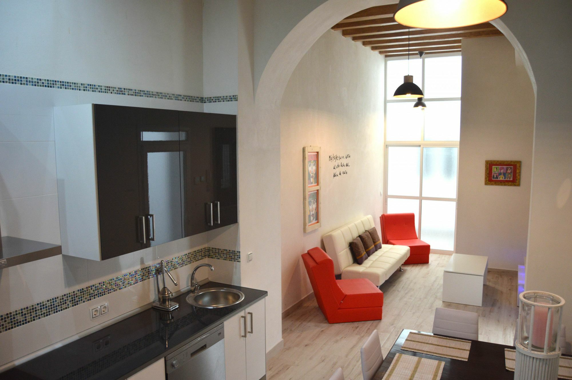 Apartamento 19 Dias Y Muchas Noches Cadice Esterno foto